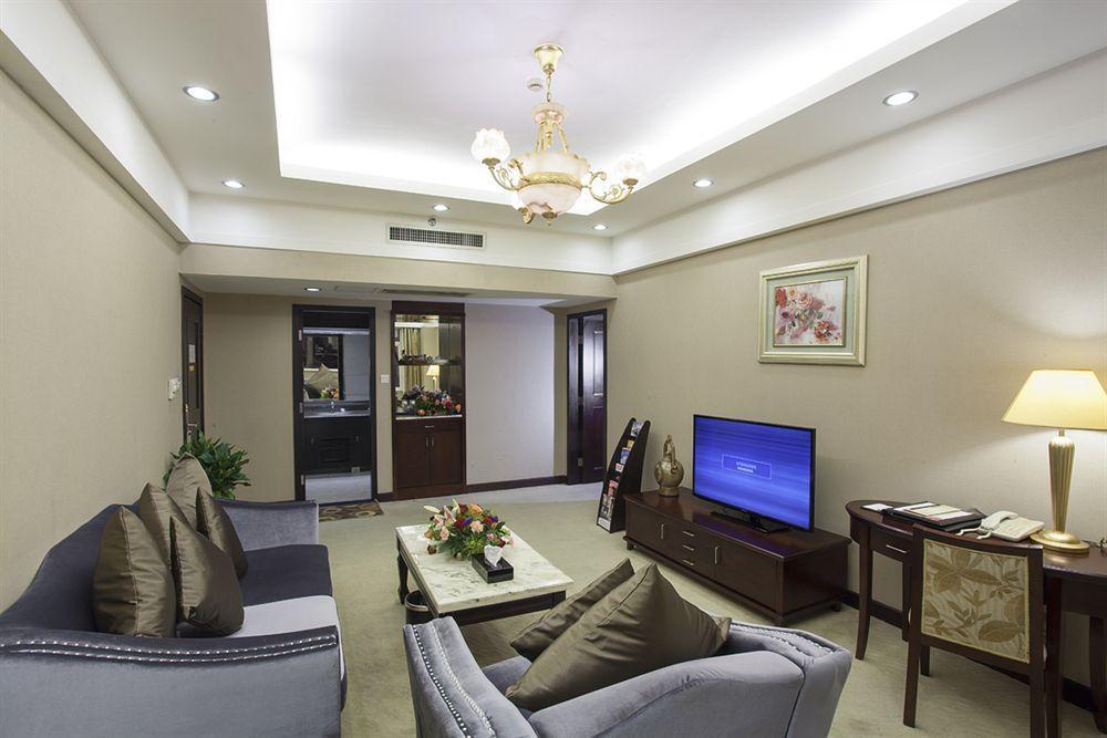 Yutong Hotel Canton Esterno foto