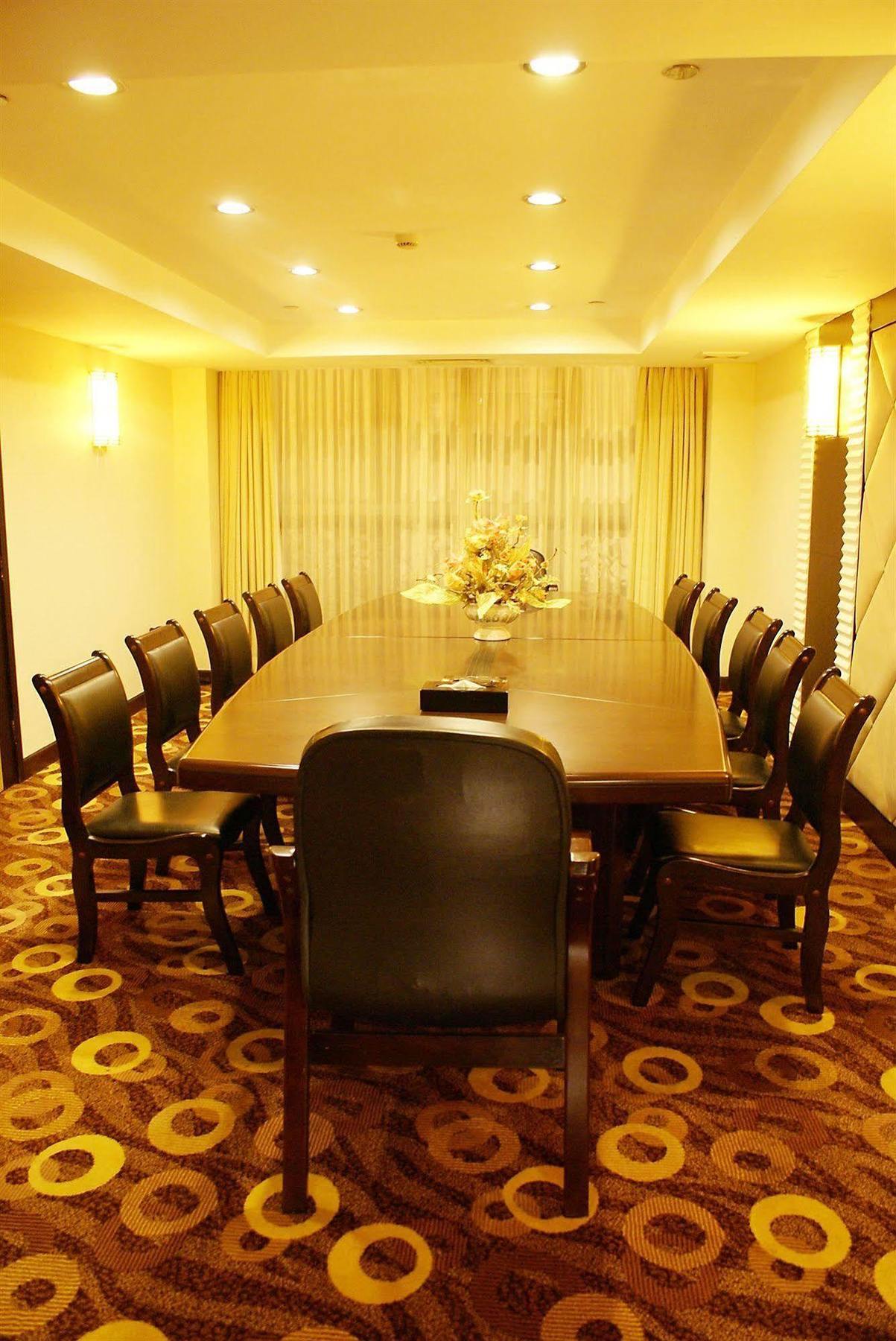 Yutong Hotel Canton Servizi foto