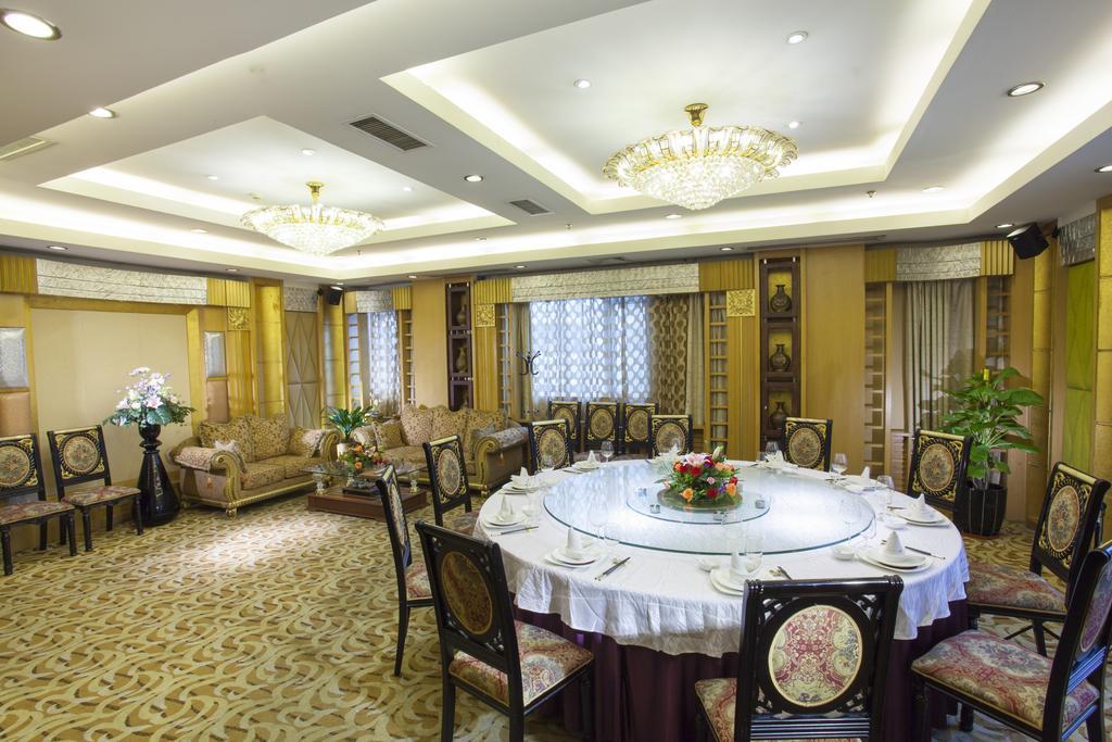 Yutong Hotel Canton Esterno foto